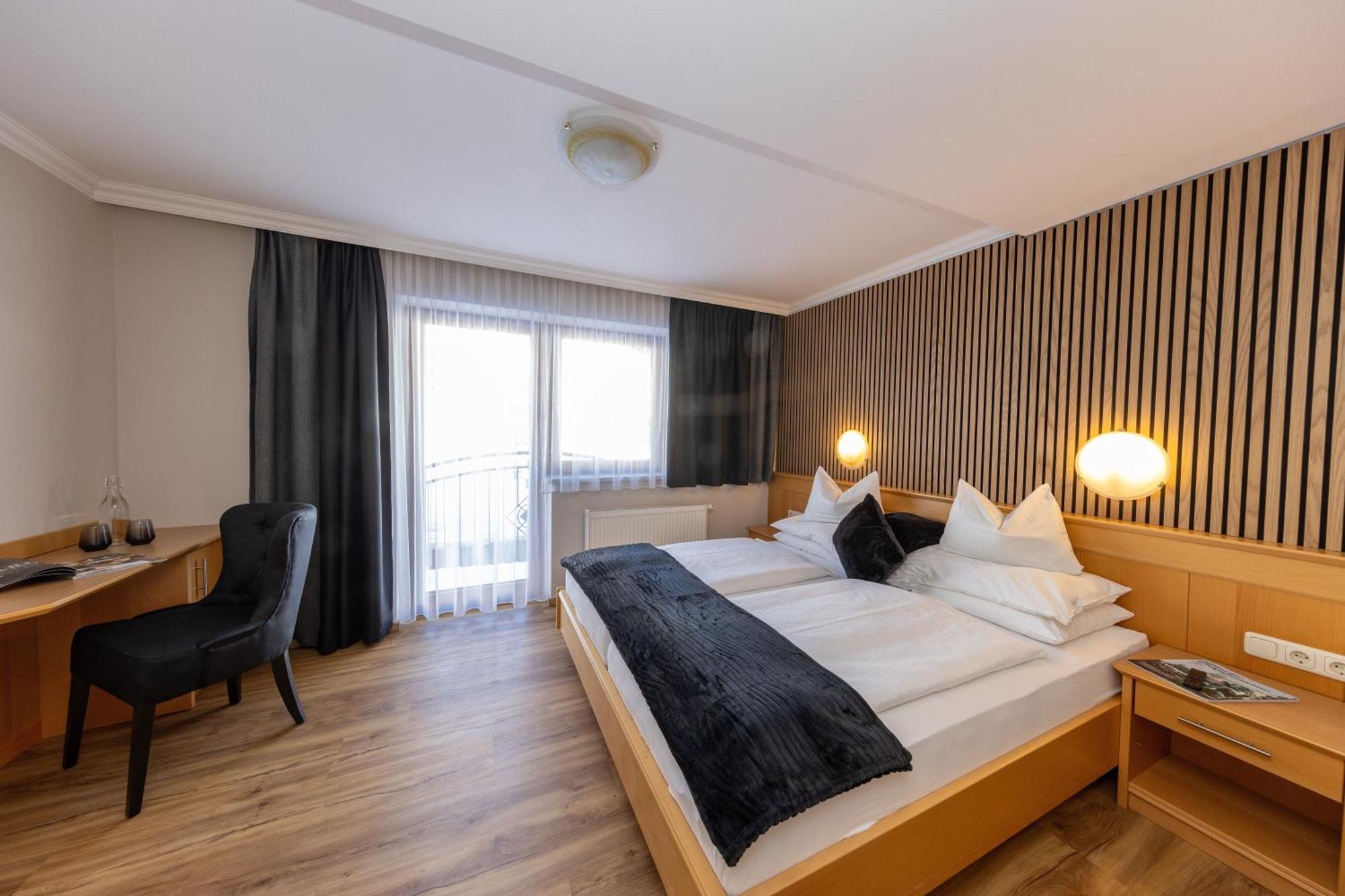 Hotel Austria ซาลบาคฮินเทอร์เกลมม์ ภายนอก รูปภาพ