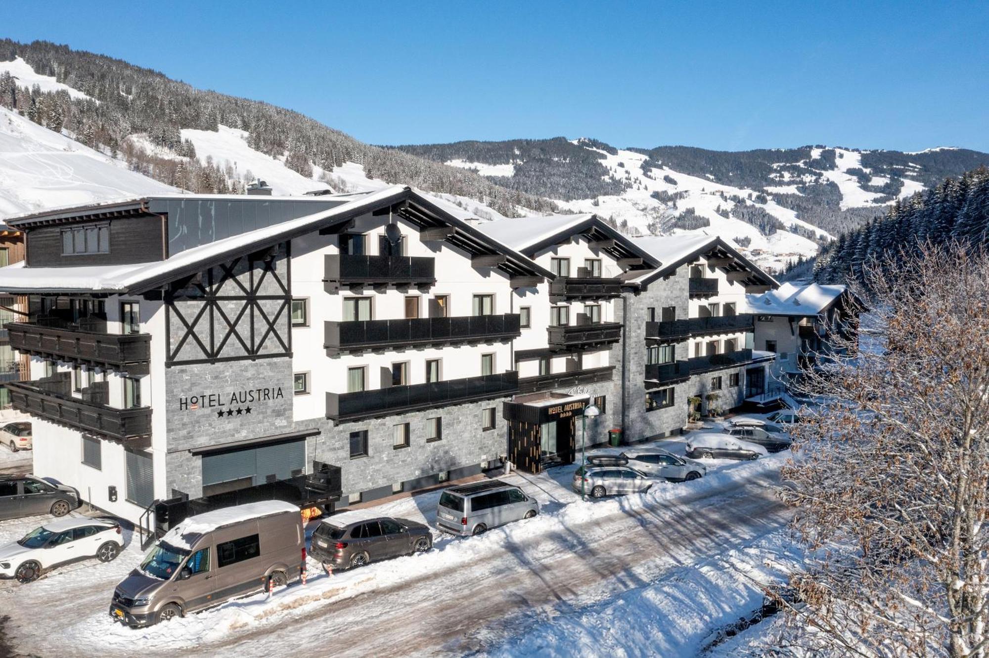 Hotel Austria ซาลบาคฮินเทอร์เกลมม์ ภายนอก รูปภาพ